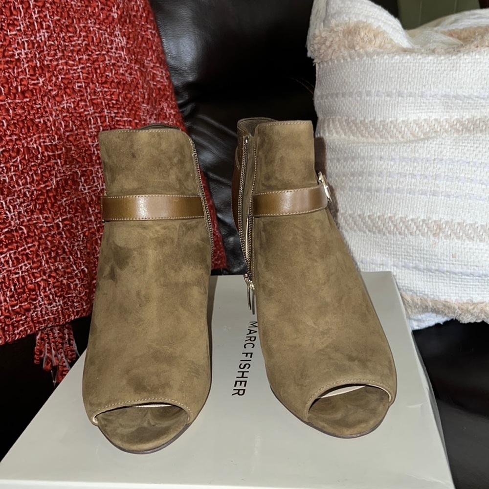 Marc Fisher high heel bootie suede shoe.